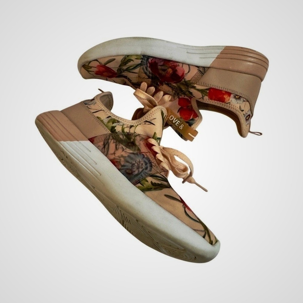 Aldo Women's Love&Respect Floral Sneakers Size 7 Rare